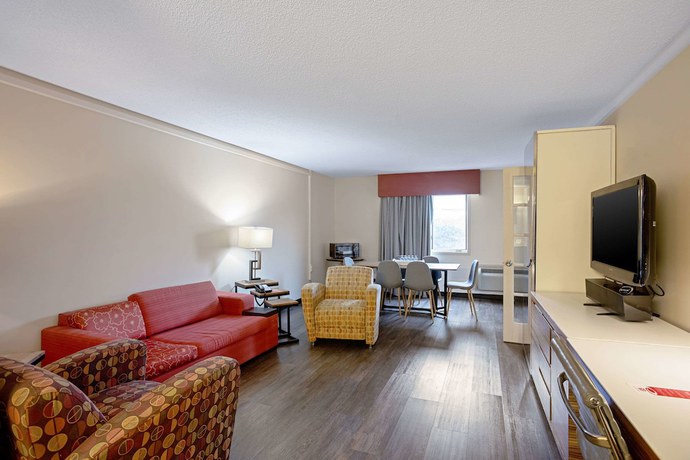 Imagen de la habitación del Hotel Quality Inn Frontier At U.s. Hwy 30. Foto 3