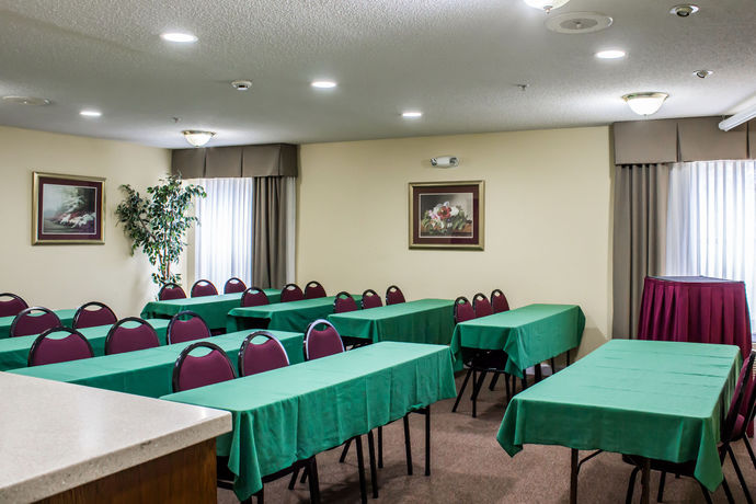 Imagen de los interiores del Hotel Quality Inn Fuquay Varina East. Foto 15