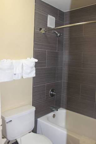 Imagen de la habitación del Hotel Quality Inn Gainesville. Foto 6