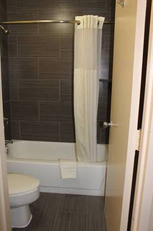 Imagen de la habitación del Hotel Quality Inn Gainesville. Foto 7