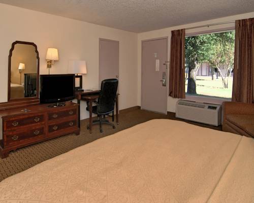 Imagen de la habitación del Hotel Quality Inn Gainesville. Foto 12