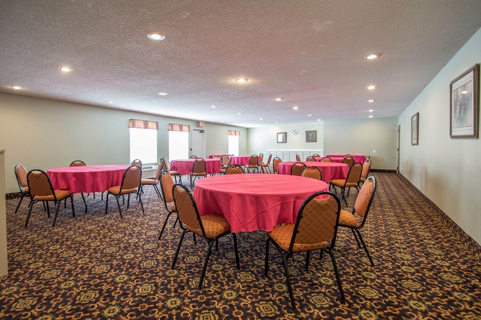 Imagen de los interiores del Hotel Quality Inn Gainesville I-75. Foto 14