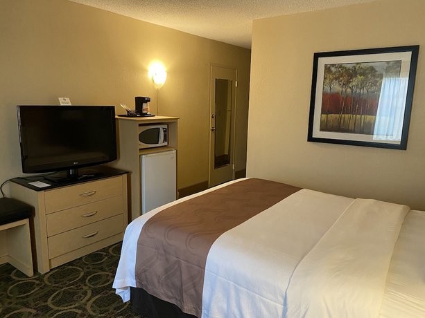 Imagen de la habitación del Hotel Quality Inn Geneseo. Foto 3