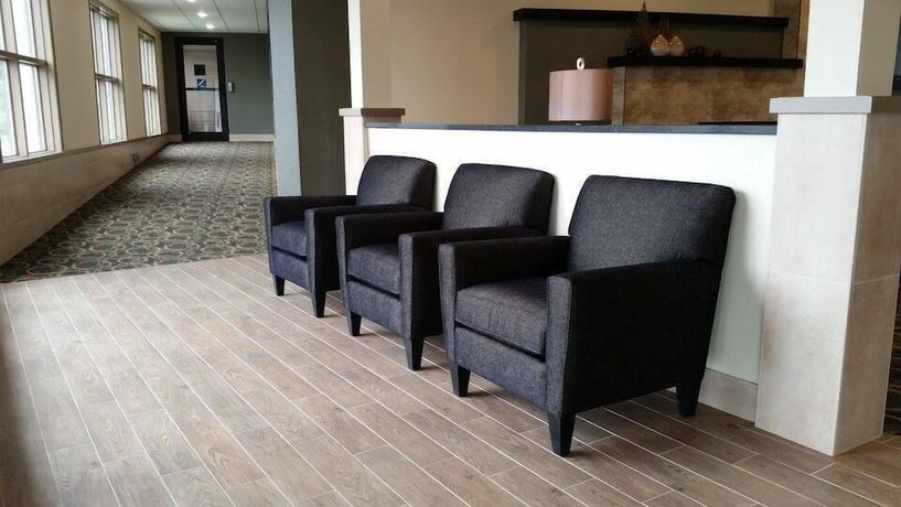 Imagen de los interiores del Hotel Quality Inn Geneseo. Foto 19