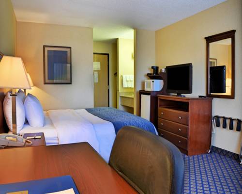 Imagen de la habitación del Hotel Quality Inn, Grand Blanc. Foto 12