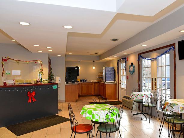 Imagen del bar/restaurante del Hotel Quality Inn Great Barrington. Foto 5