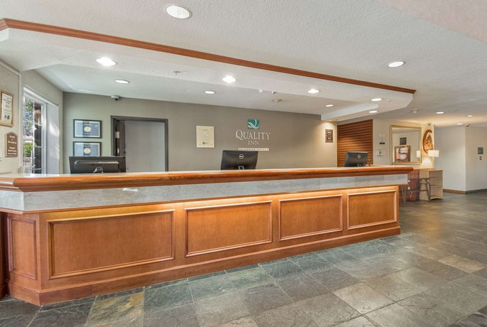 Imagen de los interiores del Hotel Quality Inn, Gresham. Foto 18