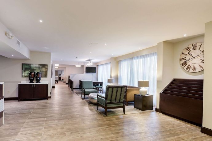 Imagen de los interiores del Hotel Quality Inn Gulfport I-10. Foto 19