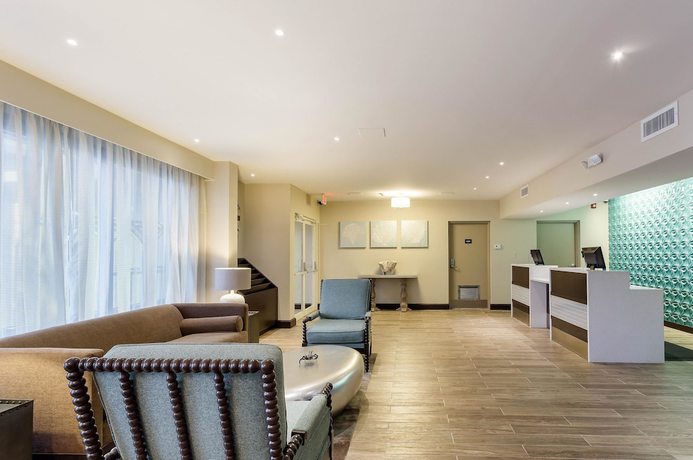 Imagen de los interiores del Hotel Quality Inn Gulfport I-10. Foto 20