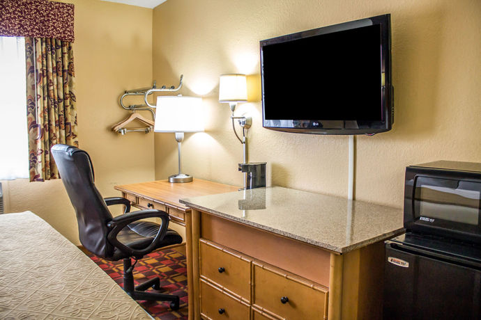 Imagen de los interiores del Hotel Quality Inn Hall Of Fame. Foto 15