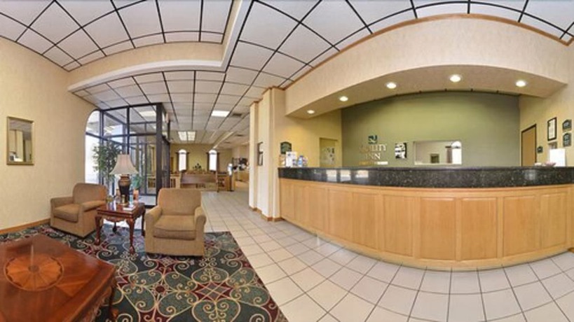 Imagen de los interiores del Hotel Quality Inn Harrison. Foto 18