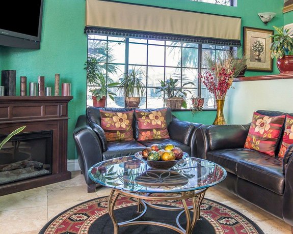 Imagen de los interiores del Hotel Quality Inn Hemet - San Jacinto. Foto 18