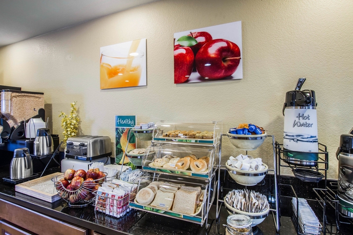 Imagen del bar/restaurante del Hotel Quality Inn Holbrook. Foto 5