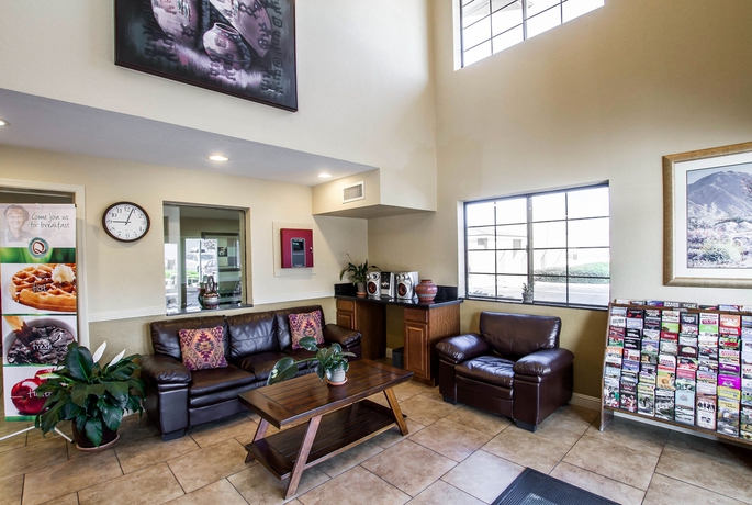 Imagen de los interiores del Hotel Quality Inn Holbrook. Foto 15