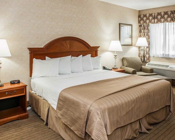 Imagen de la habitación del Hotel Quality Inn Indy Castleton. Foto 10