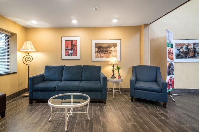 Imagen de los interiores del Hotel Quality Inn Ithaca - University Area. Foto 15