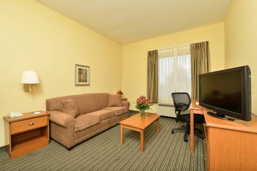 Imagen de la habitación del Hotel Quality Inn Joplin. Foto 16