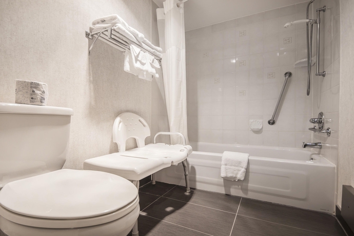 Imagen de la habitación del Hotel Quality Inn, Kamloops. Foto 10