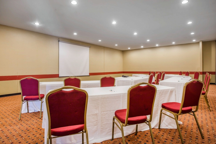 Imagen de los interiores del Hotel Quality Inn, Kennesaw. Foto 11