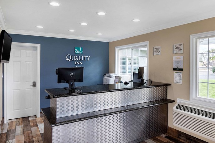 Imagen de los interiores del Hotel Quality Inn Kettleman City near Hwy 41. Foto 16