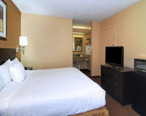 Imagen de la habitación del Hotel Quality Inn Kingsland. Foto 4