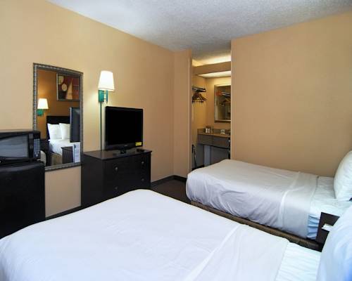 Imagen de la habitación del Hotel Quality Inn Kingsland. Foto 6