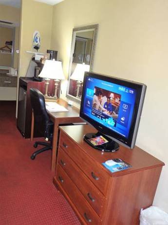 Imagen de la habitación del Hotel Quality Inn Kodak Sevierville. Foto 10