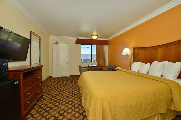Imagen de la habitación del Hotel Quality Inn Lake Elsinore I-15. Foto 4