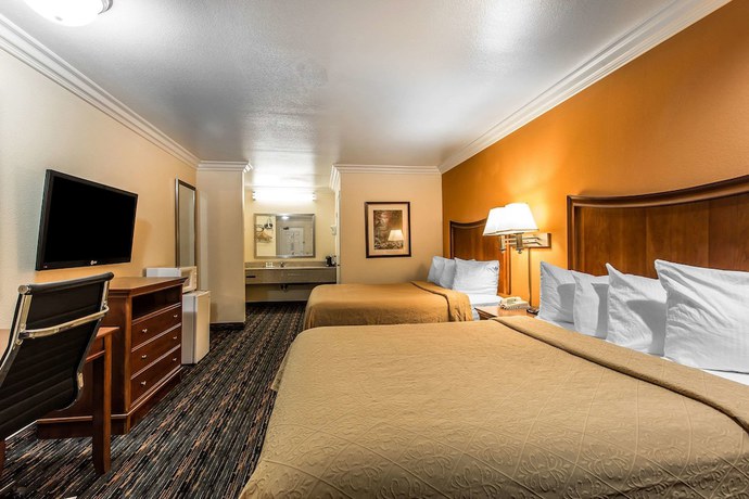 Imagen de la habitación del Hotel Quality Inn Lake Elsinore I-15. Foto 7