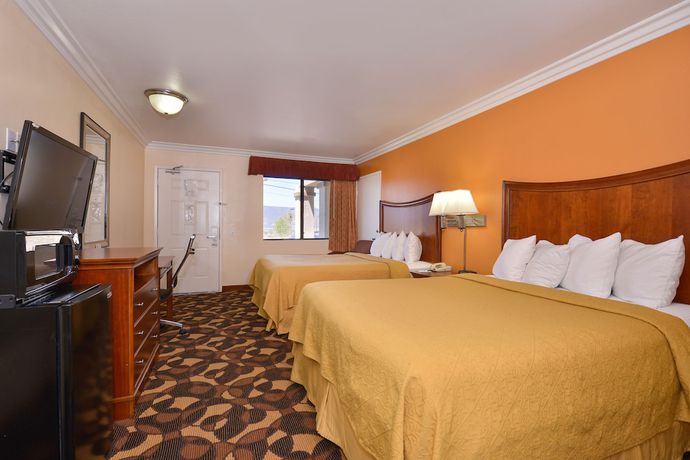 Imagen de la habitación del Hotel Quality Inn Lake Elsinore I-15. Foto 9