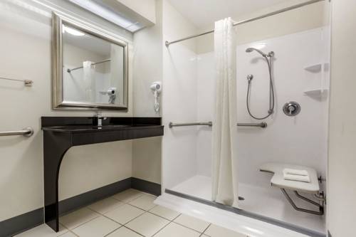 Imagen de la habitación del Hotel Quality Inn Lancaster. Foto 4