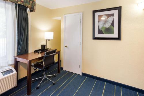 Imagen de la habitación del Hotel Quality Inn, Lebanon. Foto 15