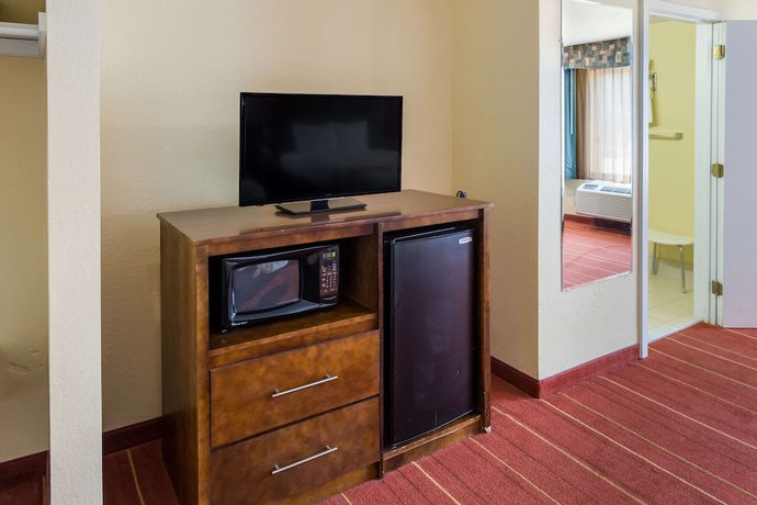 Imagen de la habitación del Hotel Quality Inn, Lebanon. Foto 4