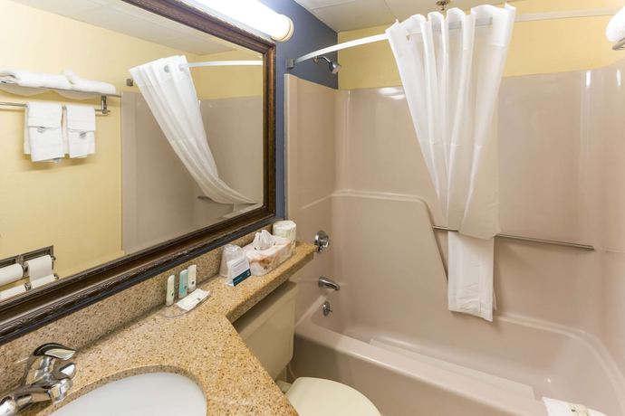 Imagen de la habitación del Hotel Quality Inn, Lebanon. Foto 13