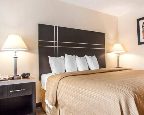 Imagen de la habitación del Hotel Quality Inn Ledgewood - Dover. Foto 10