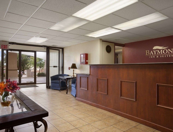 Imagen de los interiores del Hotel Quality Inn Lincoln Cornhusker. Foto 13
