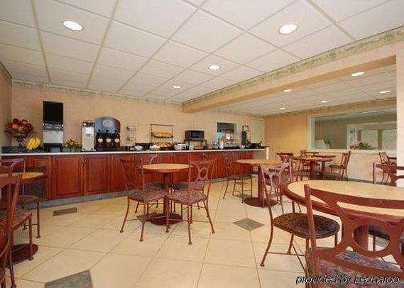 Imagen general del Hotel Quality Inn Little Creek. Foto 2