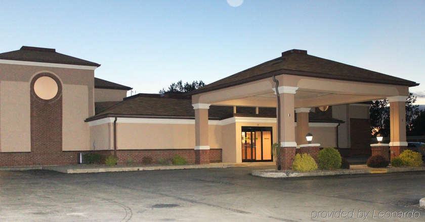Imagen general del Hotel Quality Inn, Lockport. Foto 6