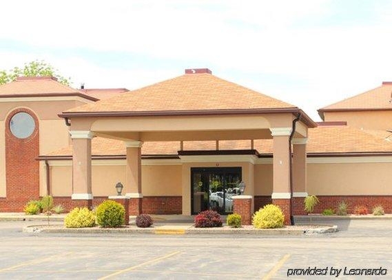 Imagen general del Hotel Quality Inn, Lockport. Foto 7