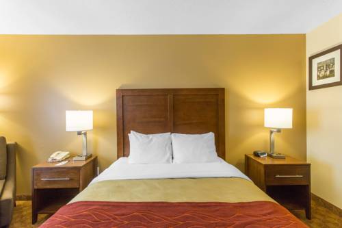 Imagen de la habitación del Hotel Quality Inn Logan Near University. Foto 4