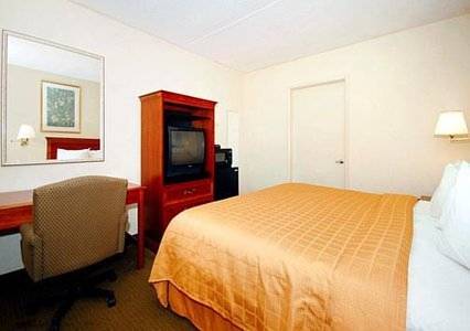 Imagen de la habitación del Hotel Quality Inn London. Foto 3