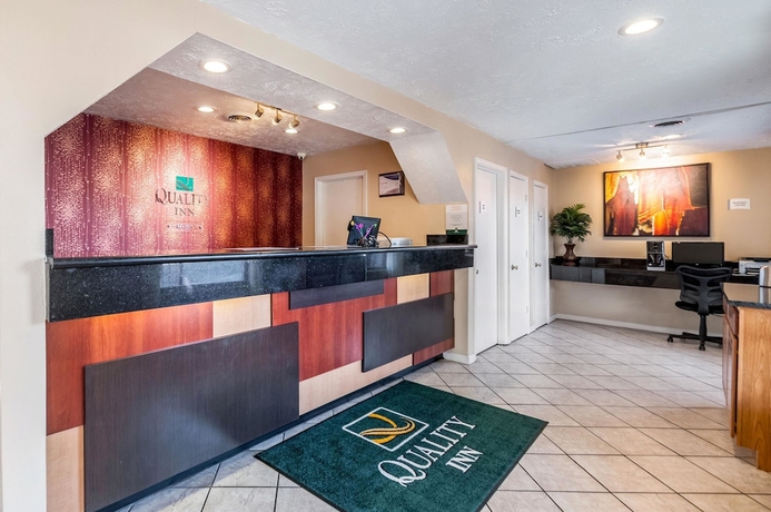 Imagen de los interiores del Hotel Quality Inn, Luray. Foto 17
