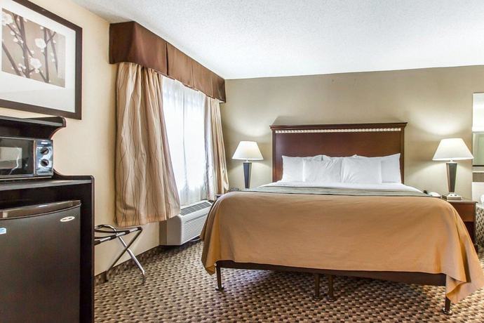 Imagen de la habitación del Hotel Quality Inn Macomb Near University Area. Foto 7