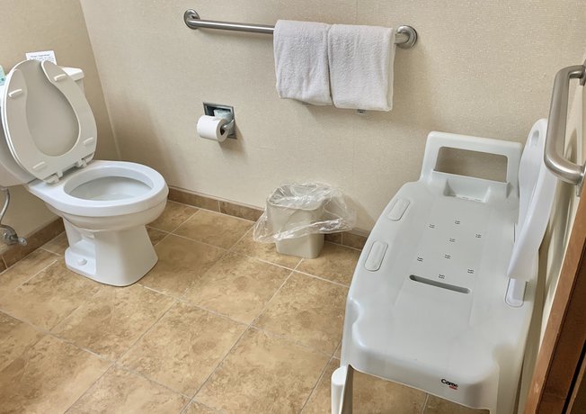 Imagen de la habitación del Hotel Quality Inn Macomb Near University Area. Foto 10