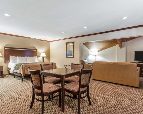 Imagen de la habitación del Hotel Quality Inn Macomb Near University Area. Foto 13