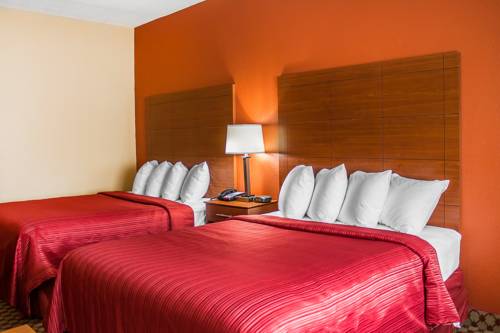 Imagen de la habitación del Hotel Quality Inn, Manitowoc. Foto 7