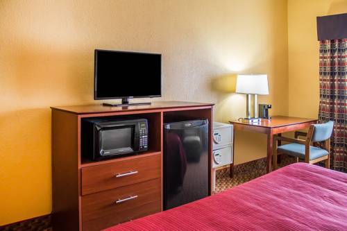 Imagen de la habitación del Hotel Quality Inn, Manitowoc. Foto 13