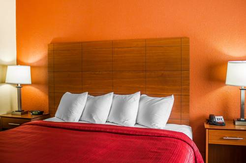 Imagen de la habitación del Hotel Quality Inn, Manitowoc. Foto 14