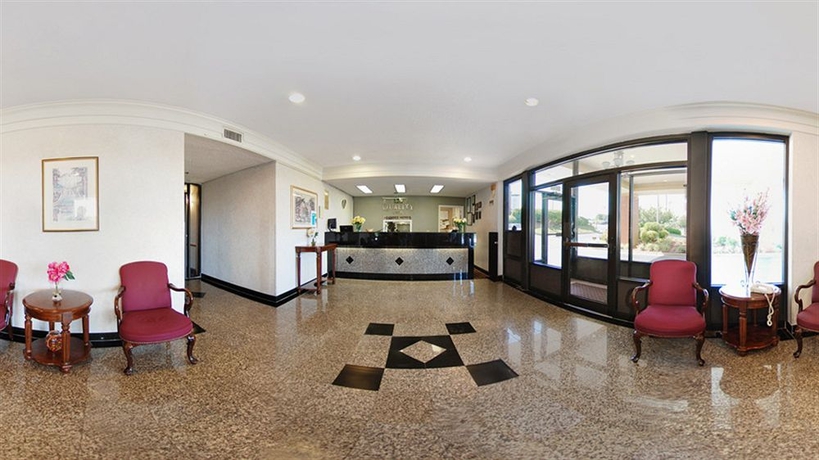 Imagen de los interiores del Hotel Quality Inn Marietta. Foto 14