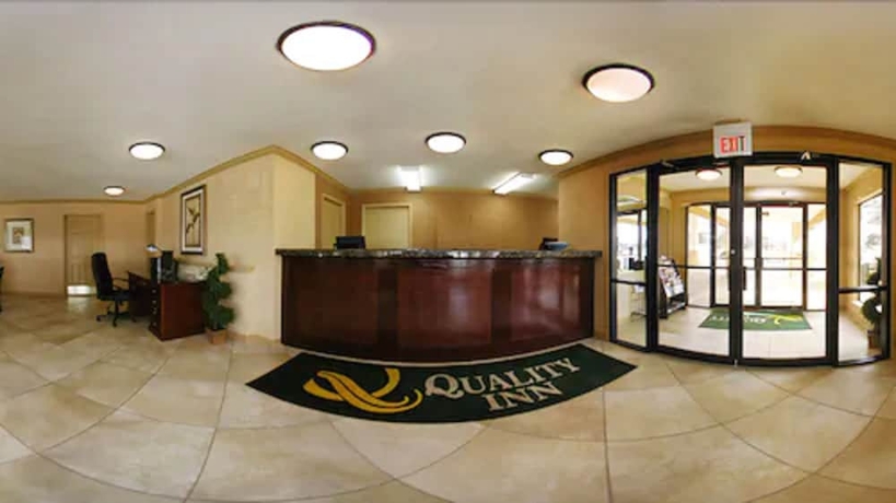 Imagen de los interiores del Hotel Quality Inn Marshall. Foto 17